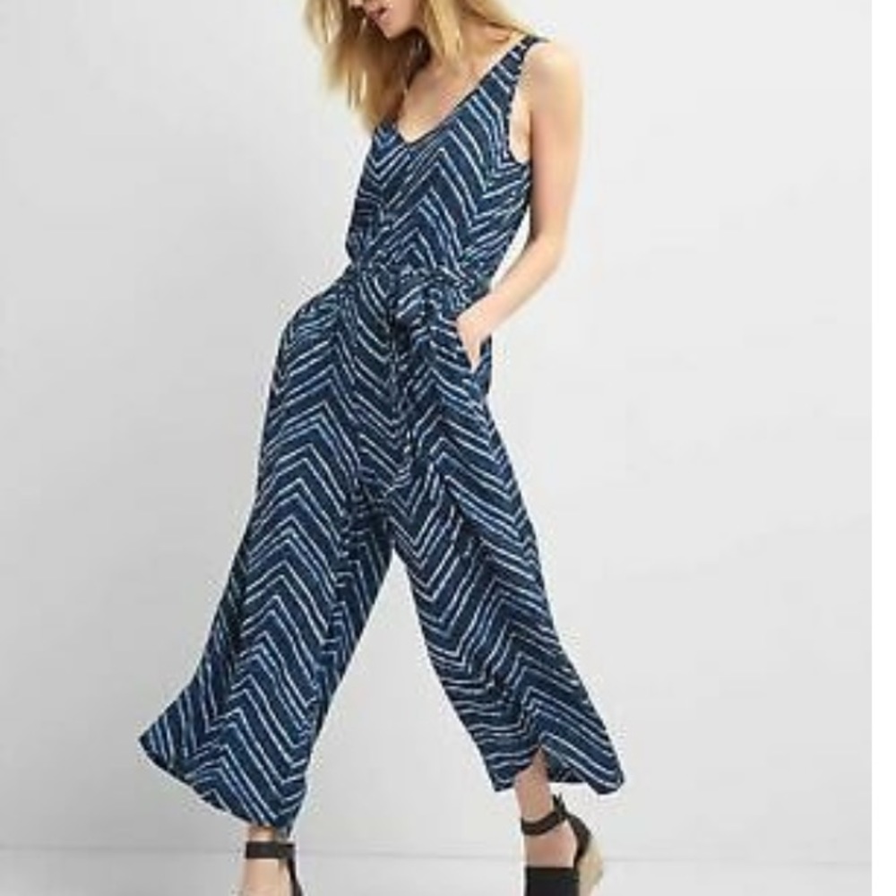GAP | Jumpsuit Blue Chevron Sleeveless Culottes